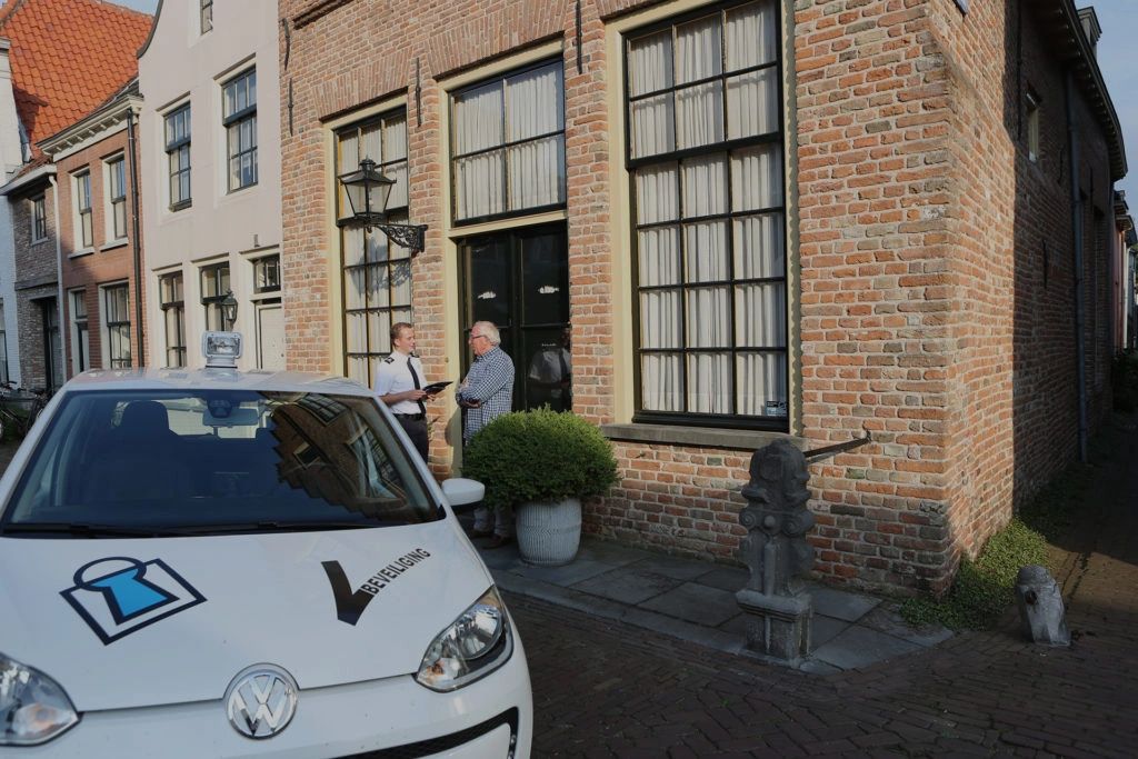 HomeLock Beveiliging voor particulieren HomeLock Beveiliging voor particulieren